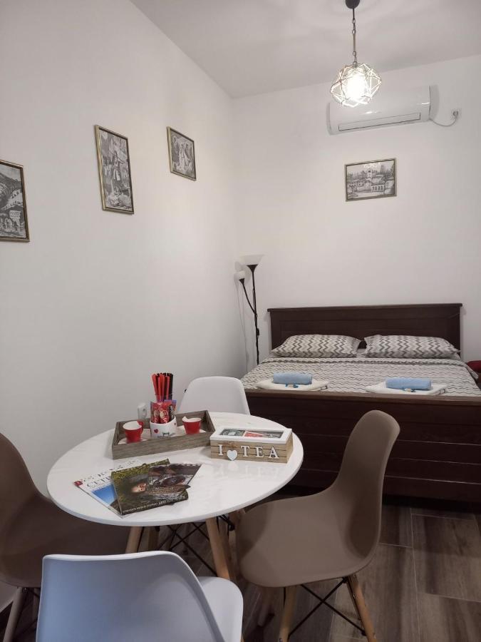 Pensjonat Aleksa Cetynia Zewnętrze zdjęcie